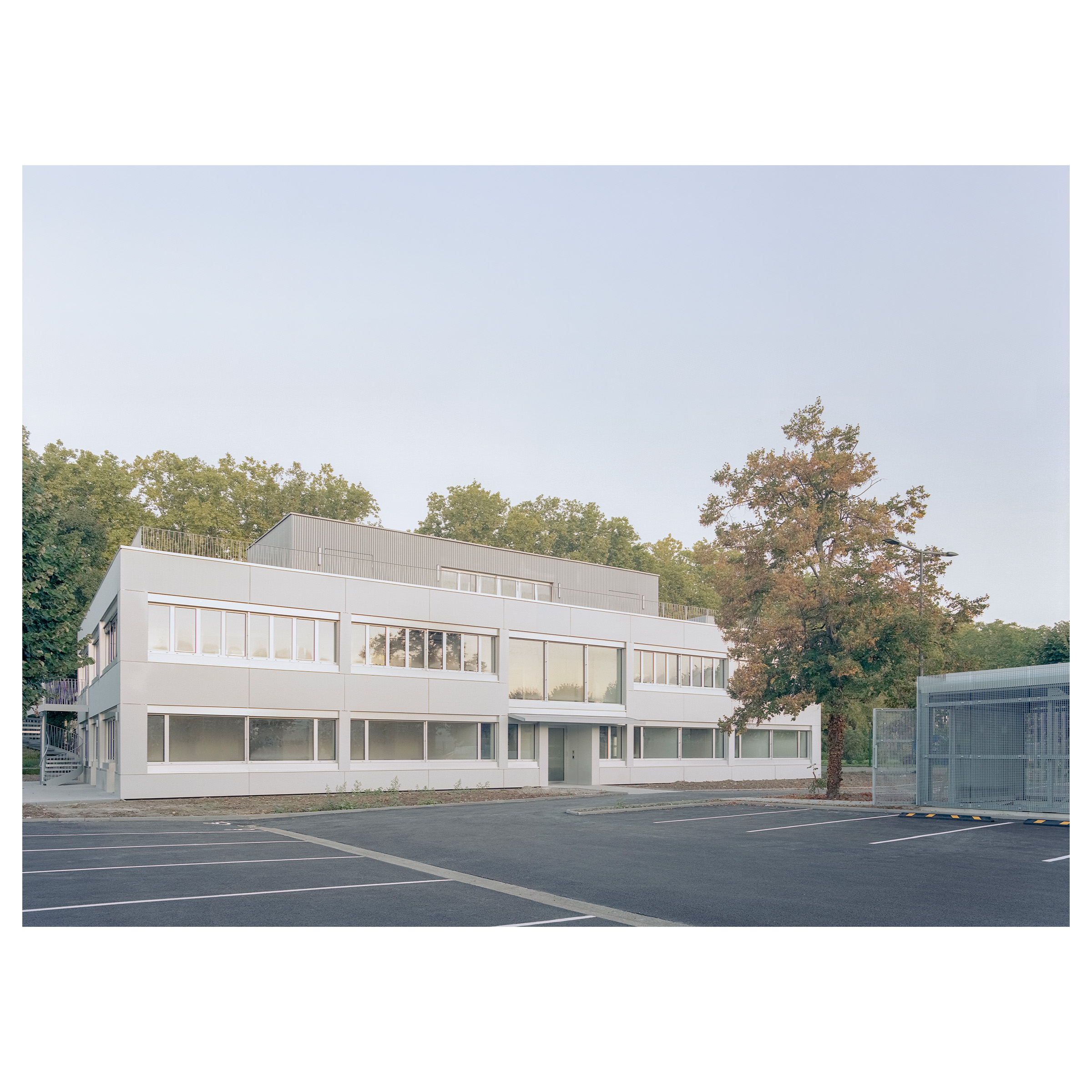 photographie photo argentique architecture bureau actua lang saint andré architecte strasbourg guillaume porche photographe