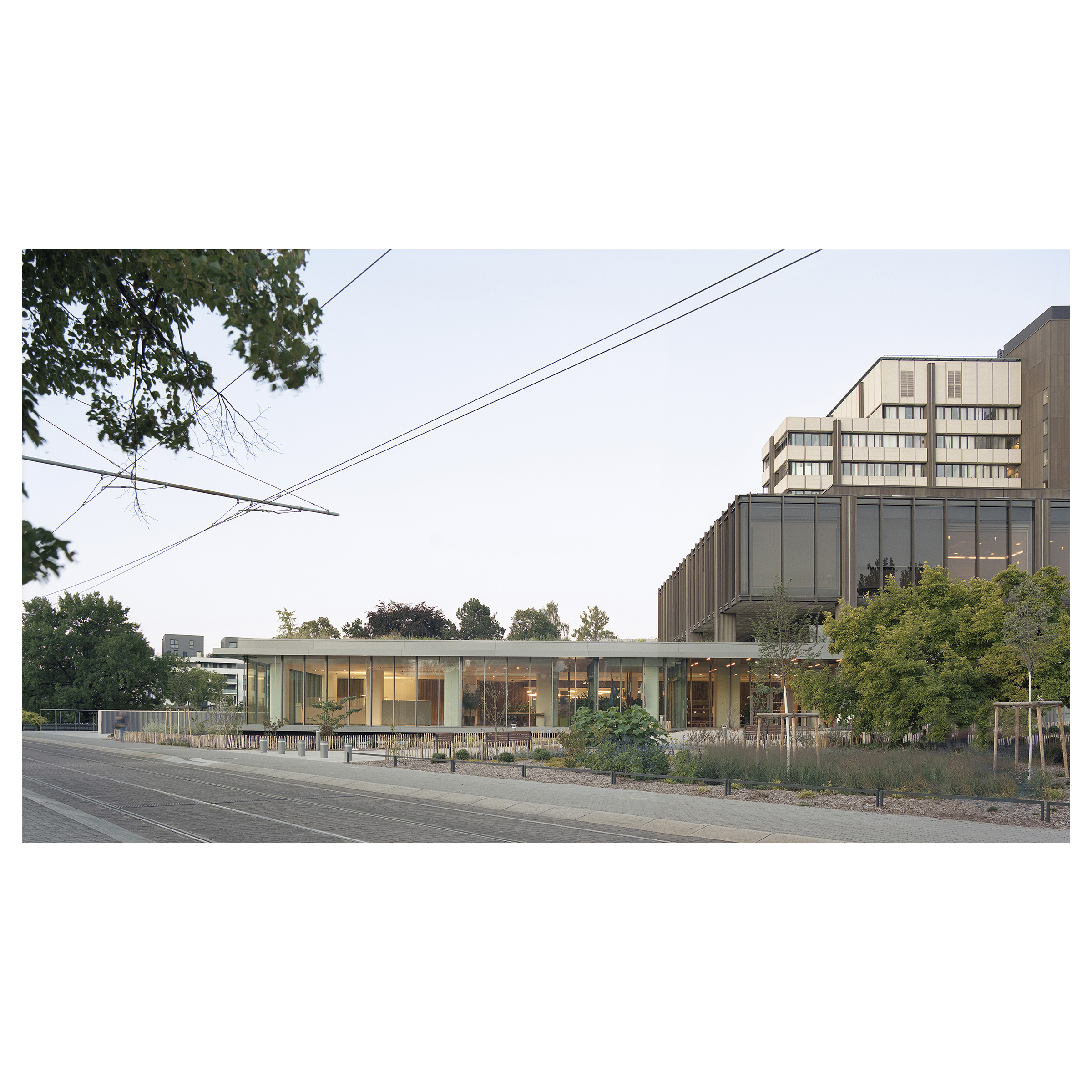 RSSW-guillaume_porche_centre_admin-009